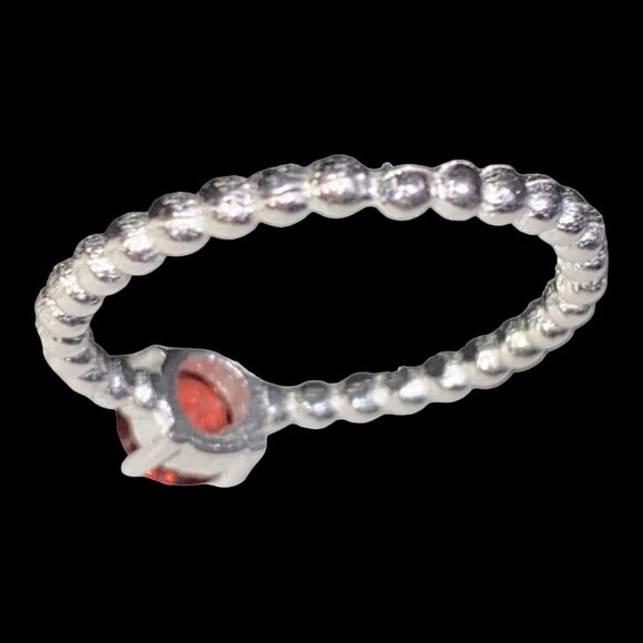 Ring Garnet Size 5.5 Round Faceted Women Sterling Silver 925 2 Grams - Picture 8 of 10